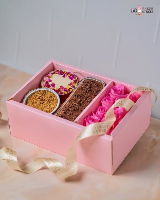 Pink dessert trio box